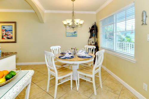 Hotel Barefoot Beach Resort