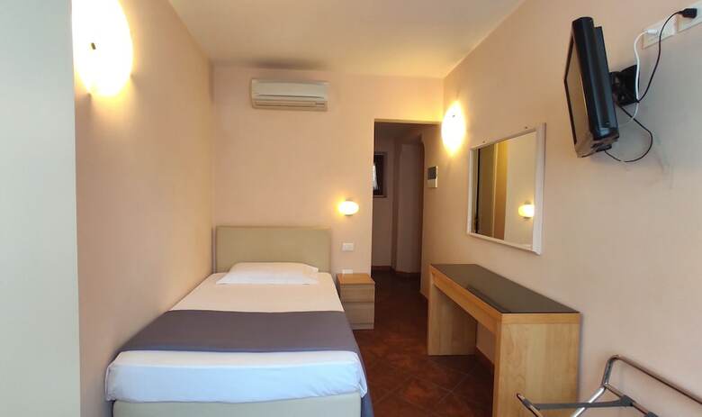Hotel  Rita  Major