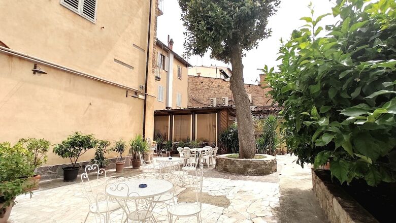 Hotel  Rita  Major