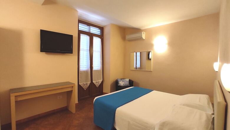 Hotel  Rita  Major