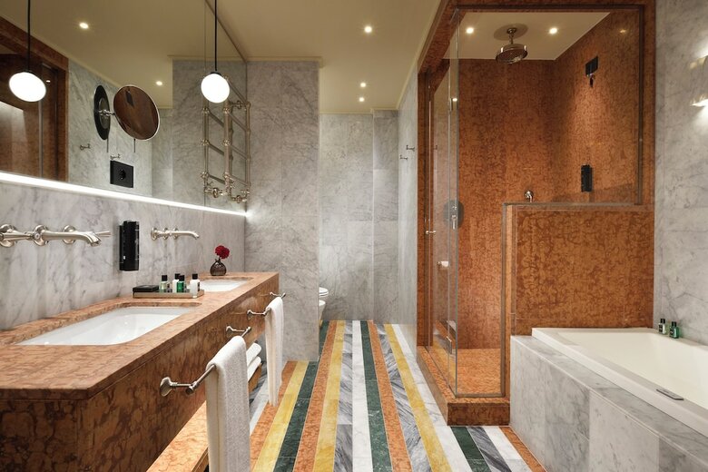 Floren Luxury Hotel
