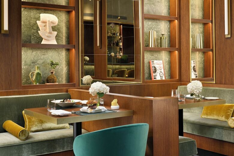 Floren Luxury Hotel