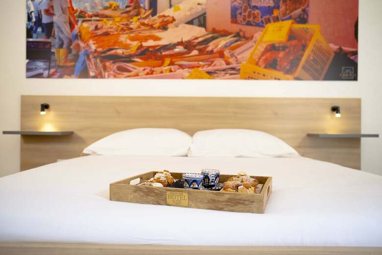 Ballar� Hotel