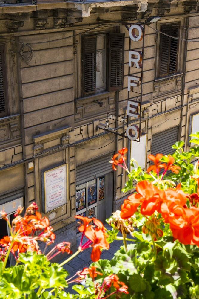 Ballar� Hotel