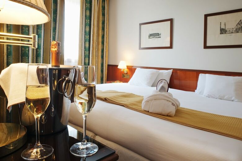 Hotel Catullo