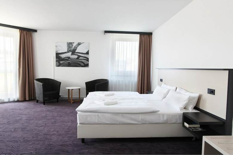 Dietrich-bonhoeffer-hotel