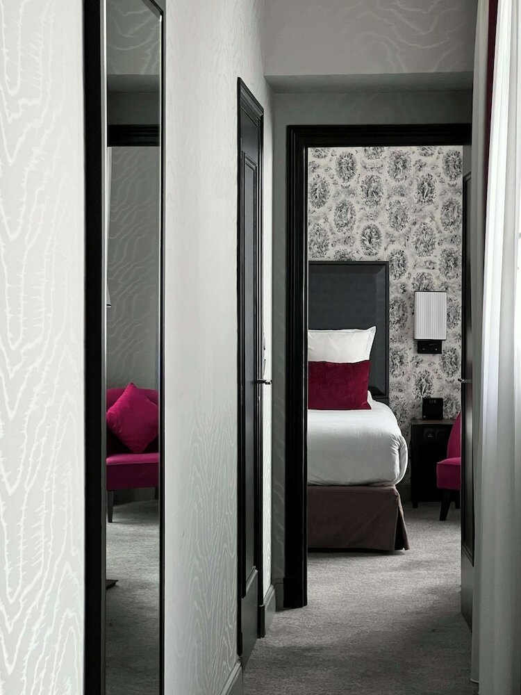 Hotel Maison Astor Paris, Curio Collection By Hilton