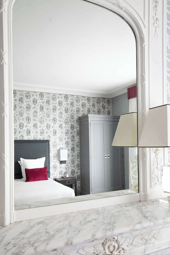 Hotel Maison Astor Paris, Curio Collection By Hilton