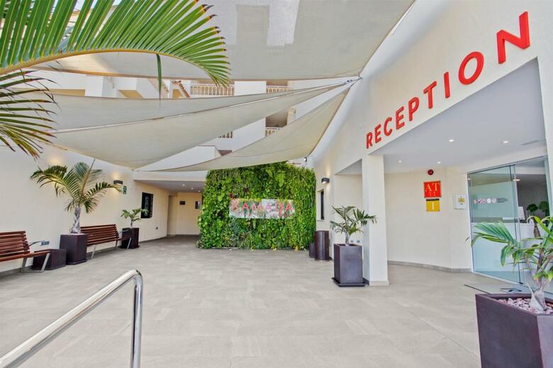 Hotel Ramada Residences By Wyndham Costa Adeje