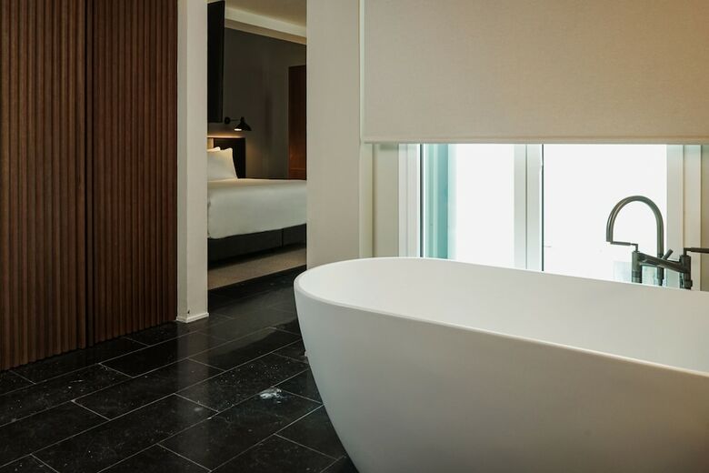 Hotel Mercer Plaza Sevilla 5 Gl
