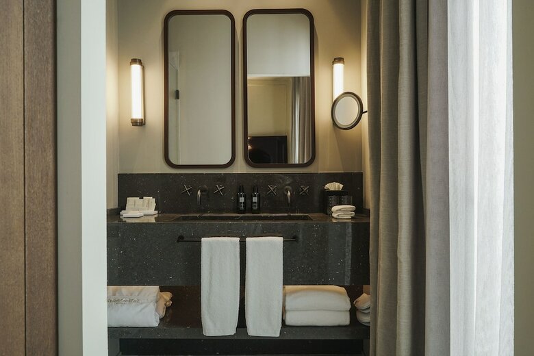 Hotel Mercer Plaza Sevilla 5 Gl