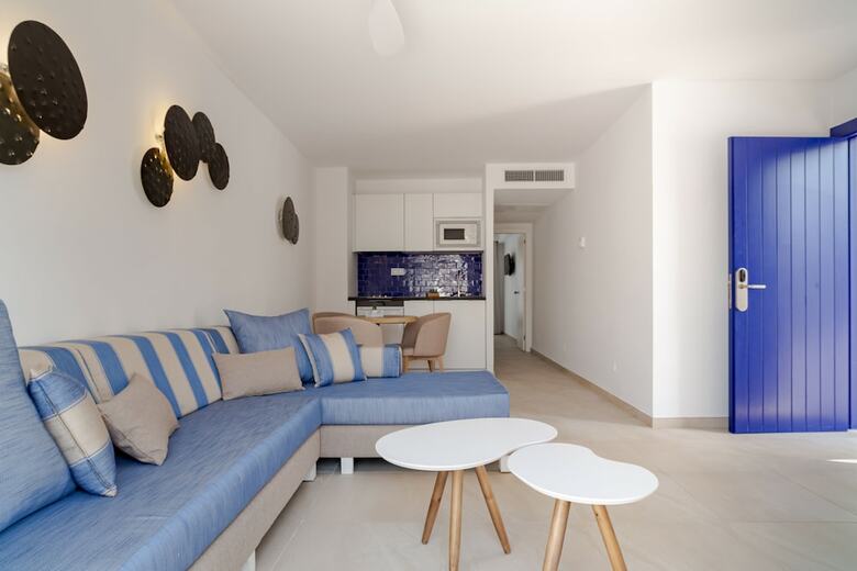 Aparthotel Serenity Apartments