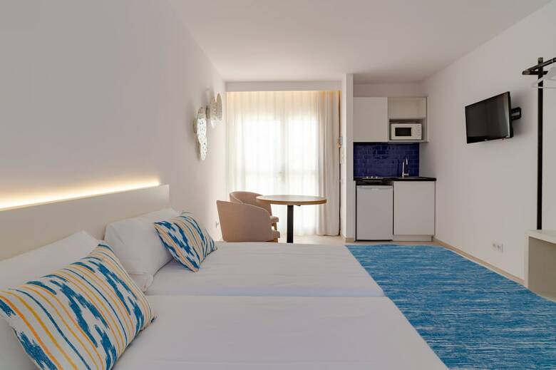 Aparthotel Serenity Apartments