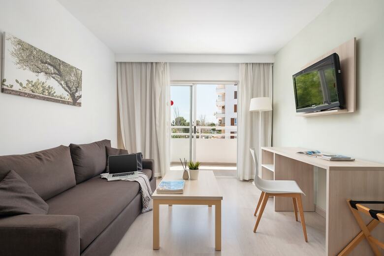 Aparthotel Apartamentos Olive Beach