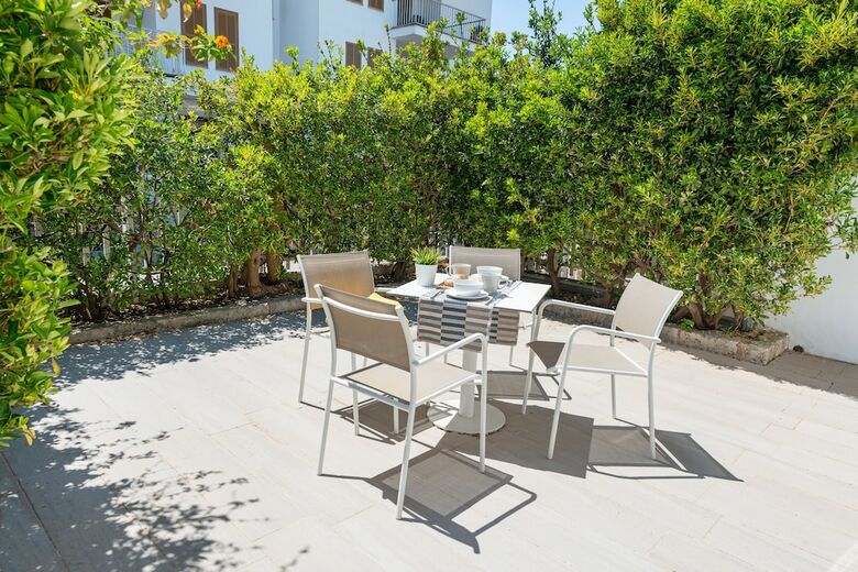 Aparthotel Apartamentos Olive Beach