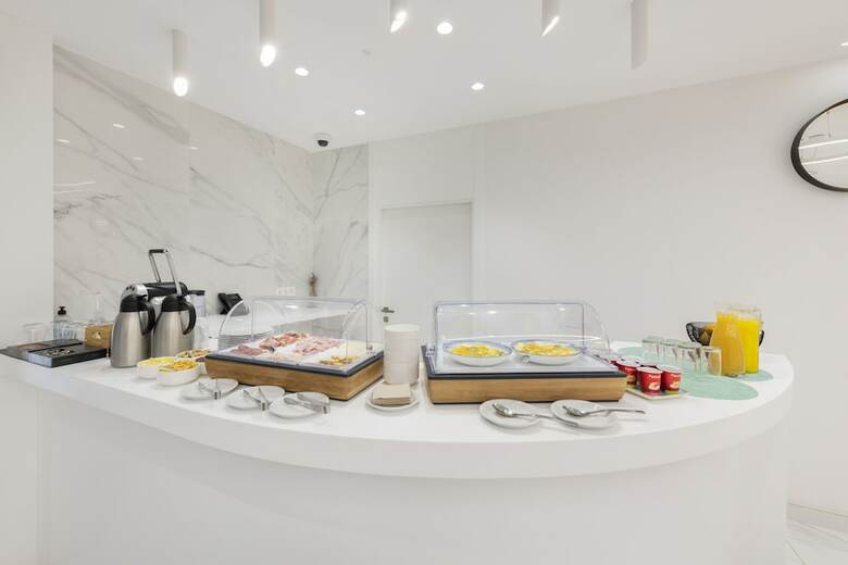 Hotel Odyssey Rooms