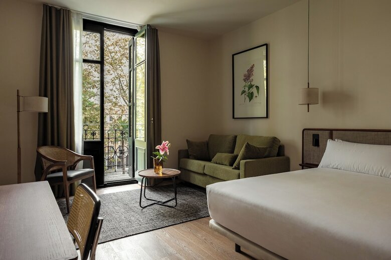 Aparthotel Batimont Suites & Apartments