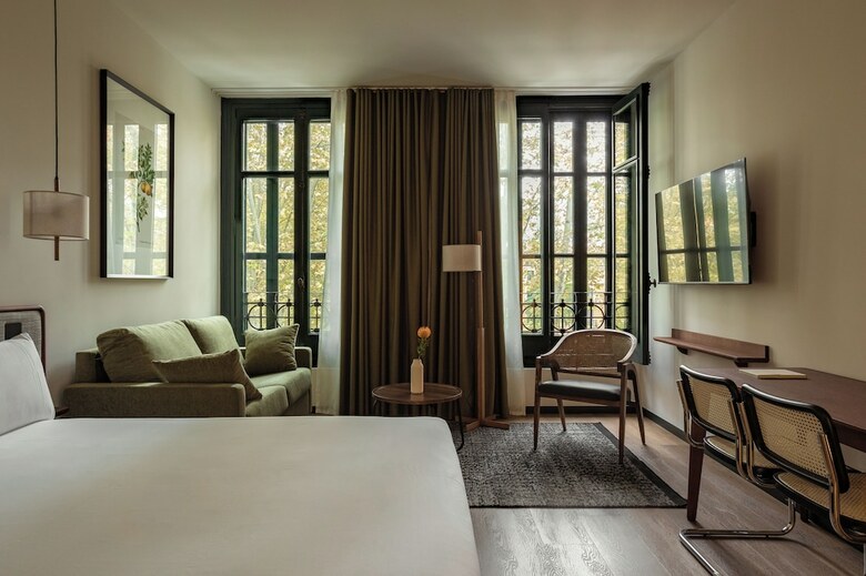 Aparthotel Batimont Suites & Apartments