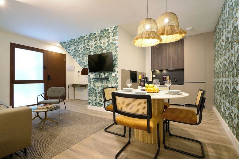 Aparthotel Casa Pizarro By Homing U
