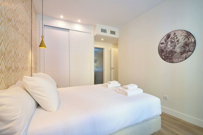 Aparthotel Casa Pizarro By Homing U