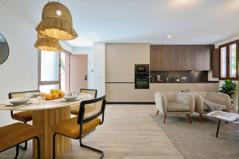 Aparthotel Casa Pizarro By Homing U