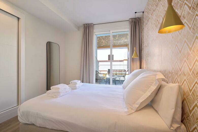 Aparthotel Casa Pizarro By Homing U