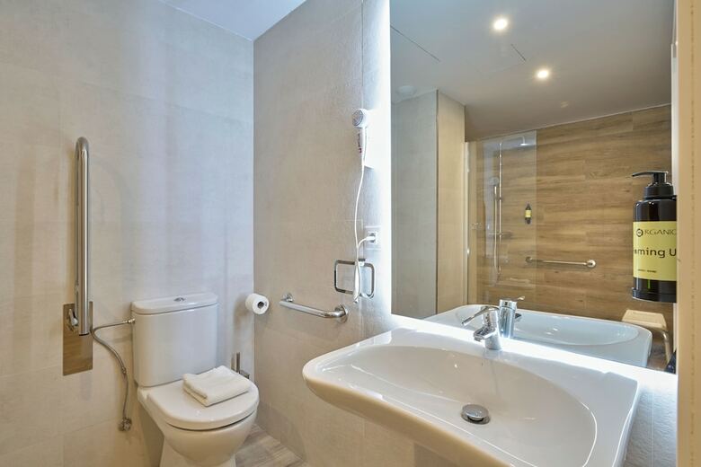 Aparthotel Casa Pizarro By Homing U