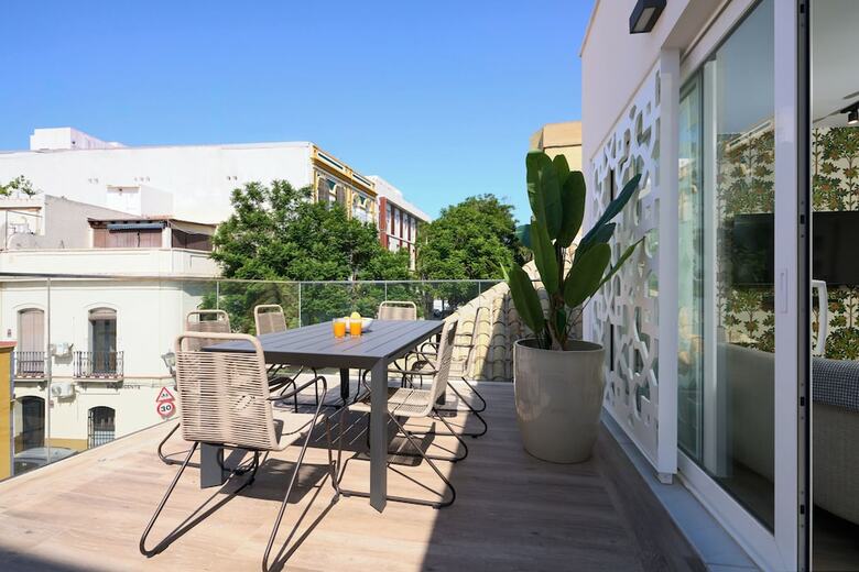 Aparthotel Casa Pizarro By Homing U