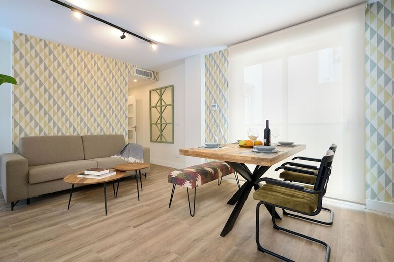 Aparthotel Casa Pizarro By Homing U