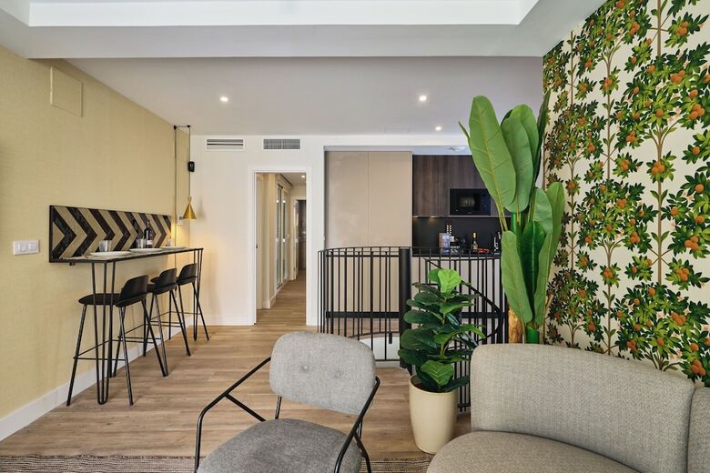 Aparthotel Casa Pizarro By Homing U
