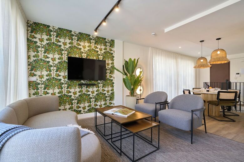 Aparthotel Casa Pizarro By Homing U