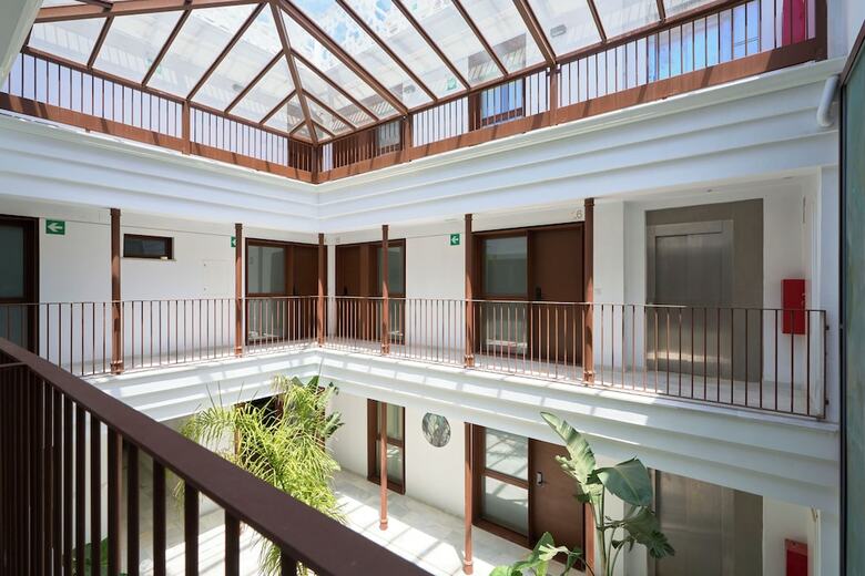 Aparthotel Casa Pizarro By Homing U