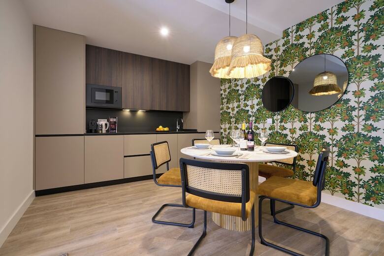 Aparthotel Casa Pizarro By Homing U