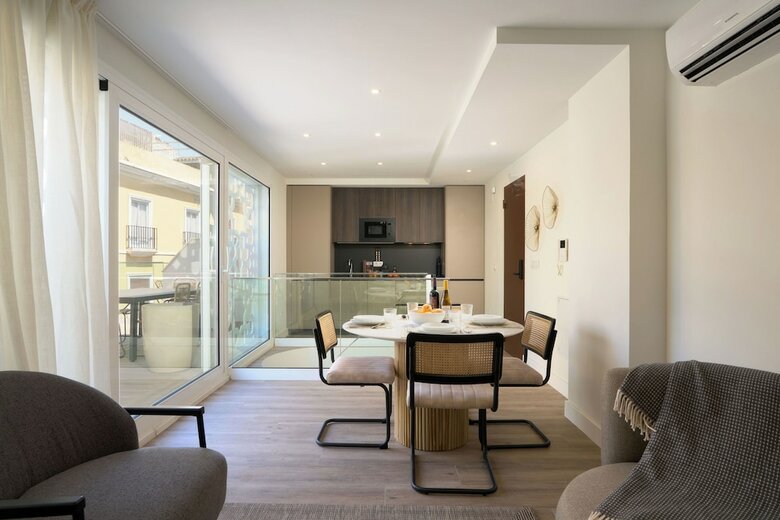 Aparthotel Casa Pizarro By Homing U