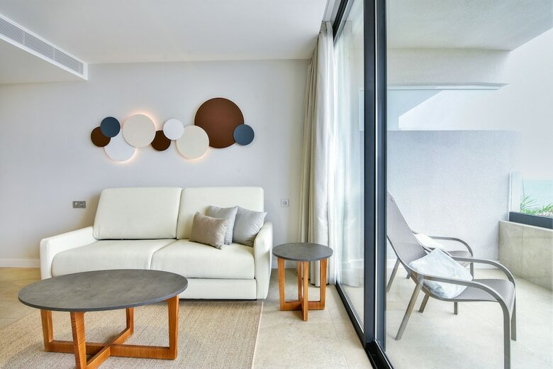 Aparthotel Relaxia Beverly Suites