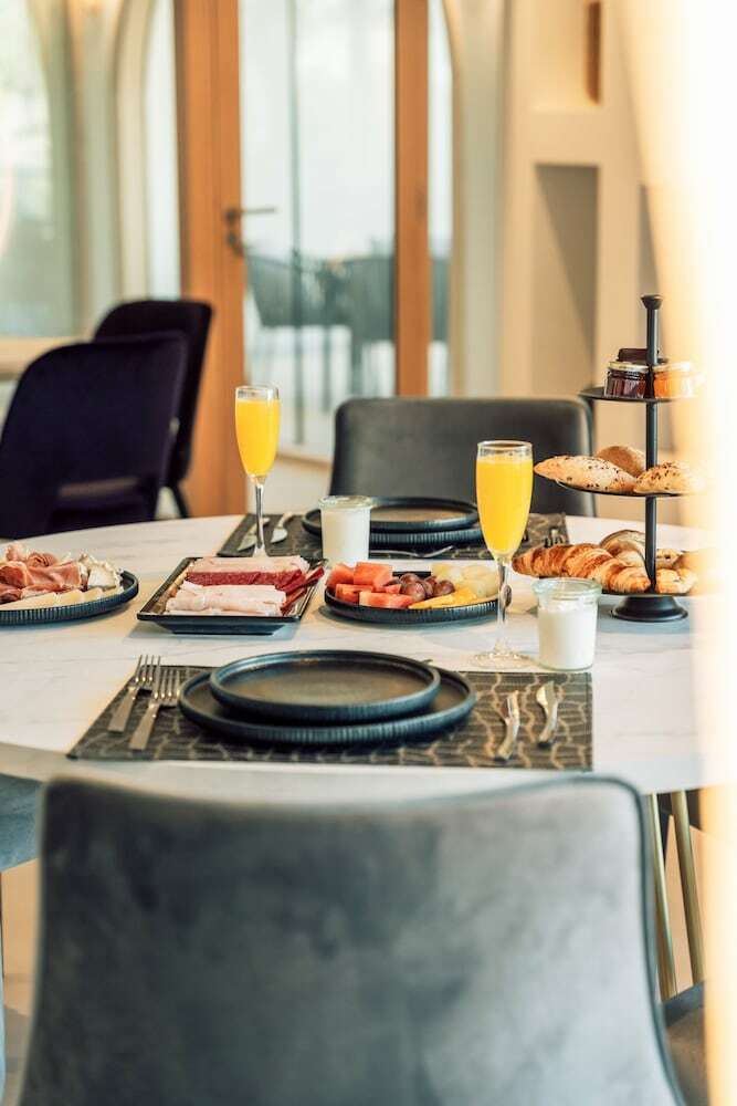 Hotel Estefan�a Boutique Suites