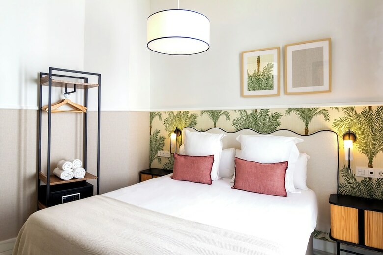 Aparthotel Feelathome San Lorenzo Apartments