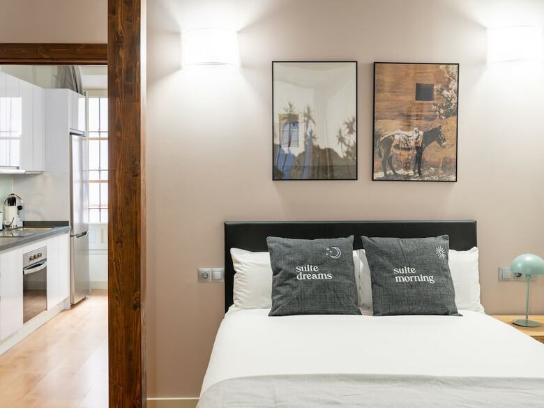 Aparthotel Limehome Granada Calle Mirasol