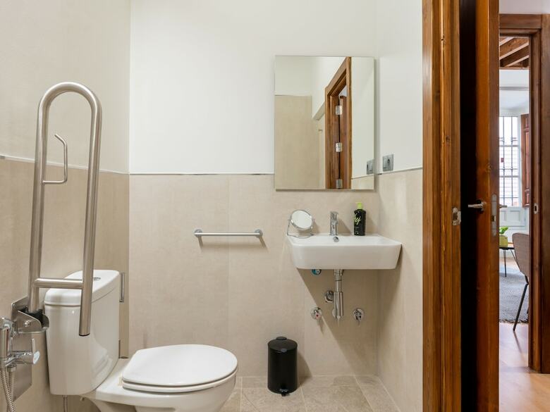 Aparthotel Limehome Granada Calle Mirasol