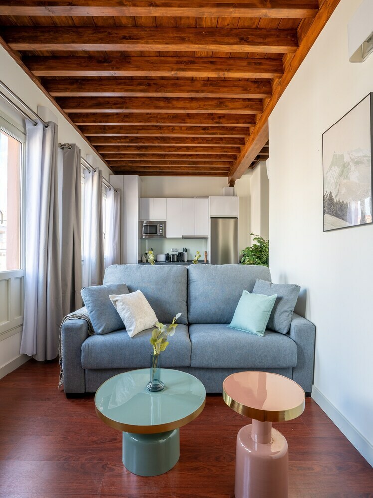 Aparthotel Limehome Granada Calle Mirasol