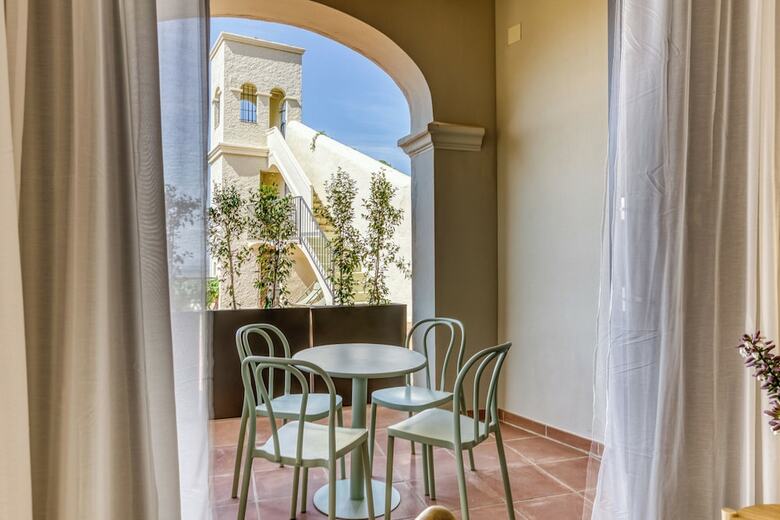 Aparthotel Mas Cusi