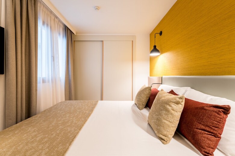 Apartamentos Atlumbreras16