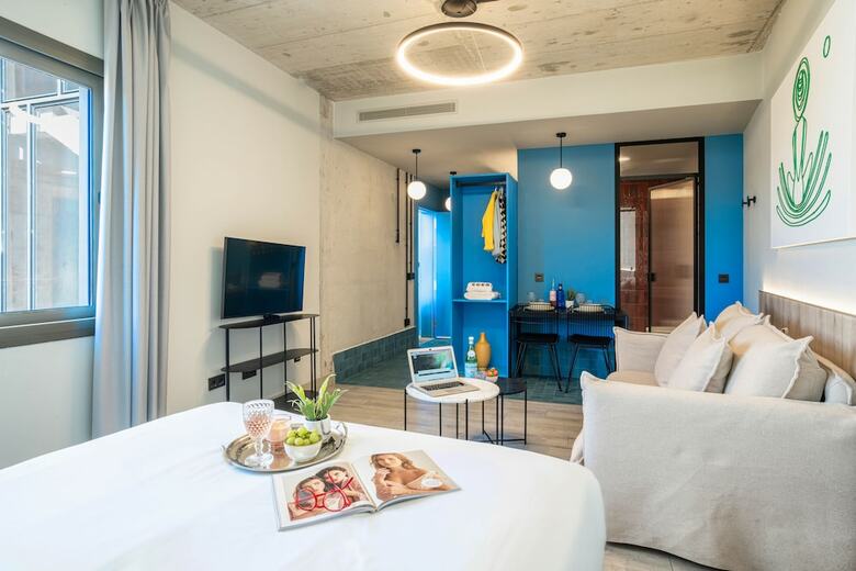 Coeo Aparthotel Parras