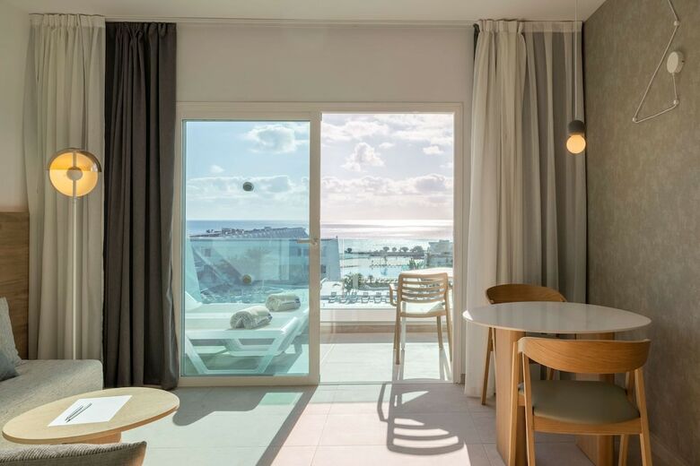 Hotel Radisson Blu Resort Lanzarote - Adults Only +16
