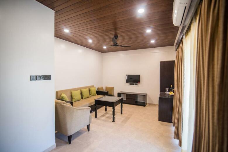 Hotel Mastiff Grand La Villae