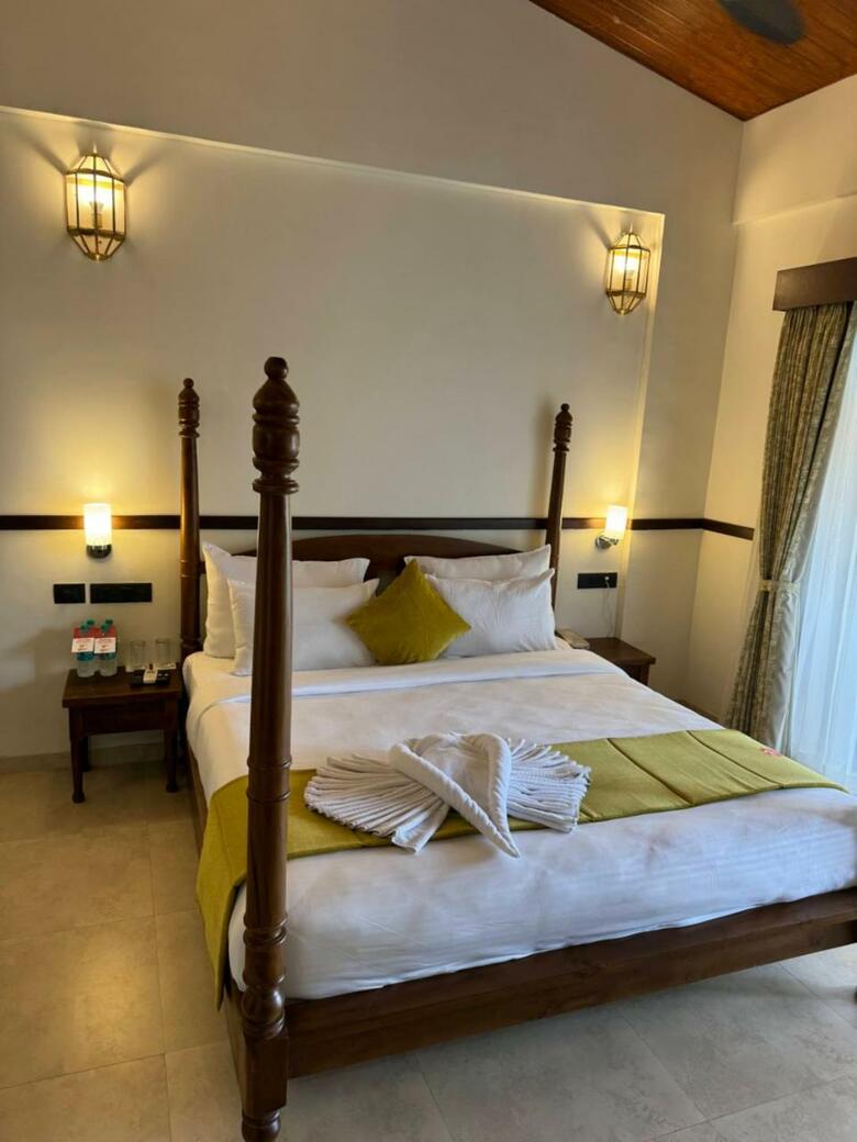 Hotel Mastiff Grand La Villae