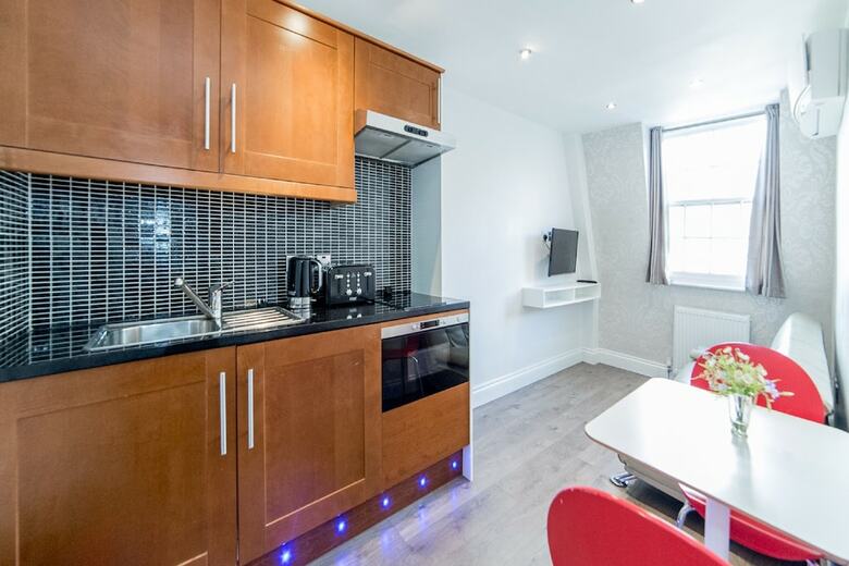 Apartamentos Imperial Court Suites