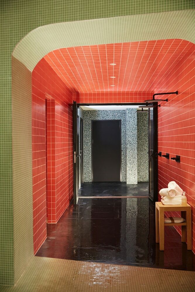 Hotel Drawing House