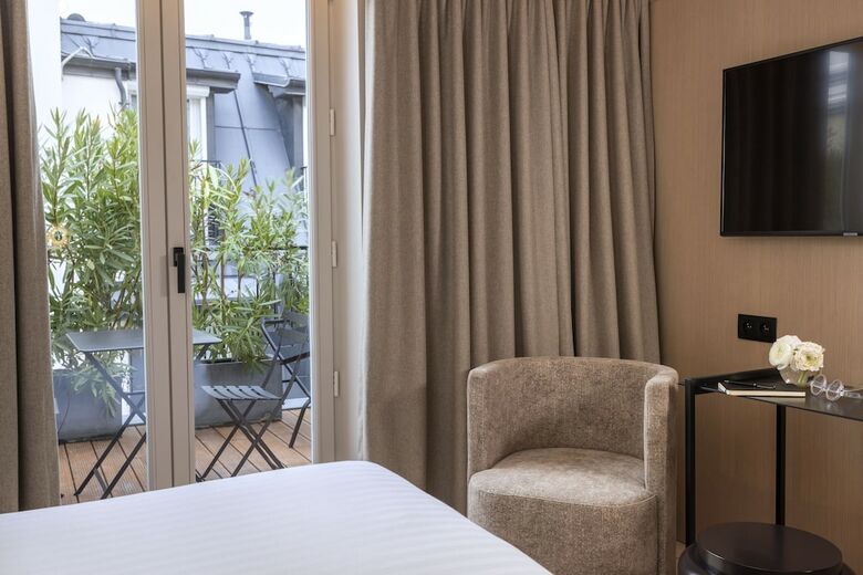 Hotel H�tel Est�