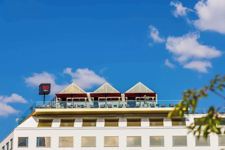 Radisson Red Hotel, Vienna